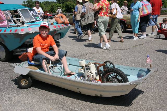 2006_ArtCar_3_Parade 117 